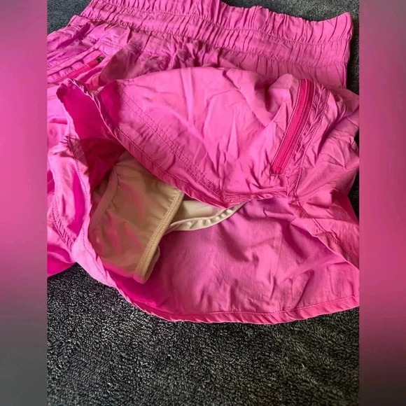 FP movement by free people The Noiseless Way Home Shorts size M - Picture 2 of 5